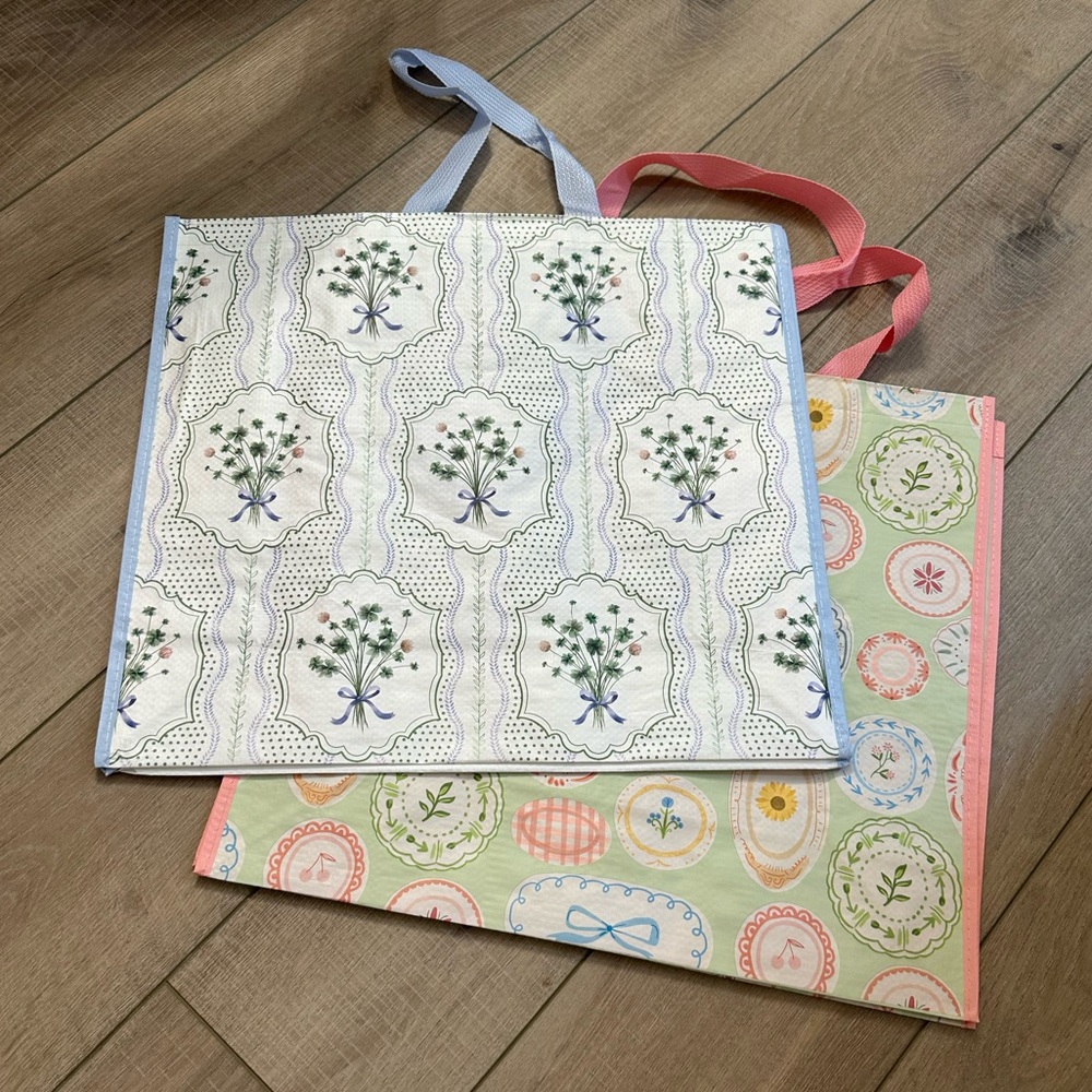 Homegoods TJMaxx Marshalls Floral Bouquet & Floral China Plate Tote Bags NWOT